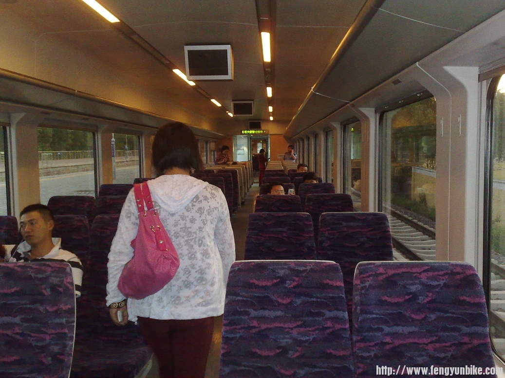 S2火车上