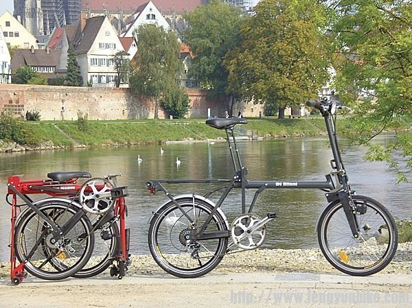 folding-bike-193715.jpg