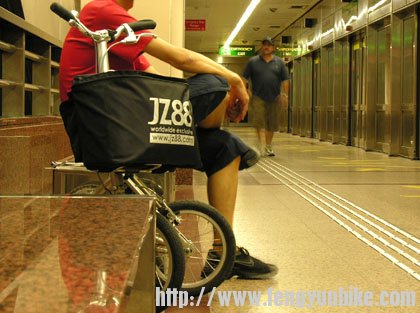 jz88-mrt-trolley-stand.jpg