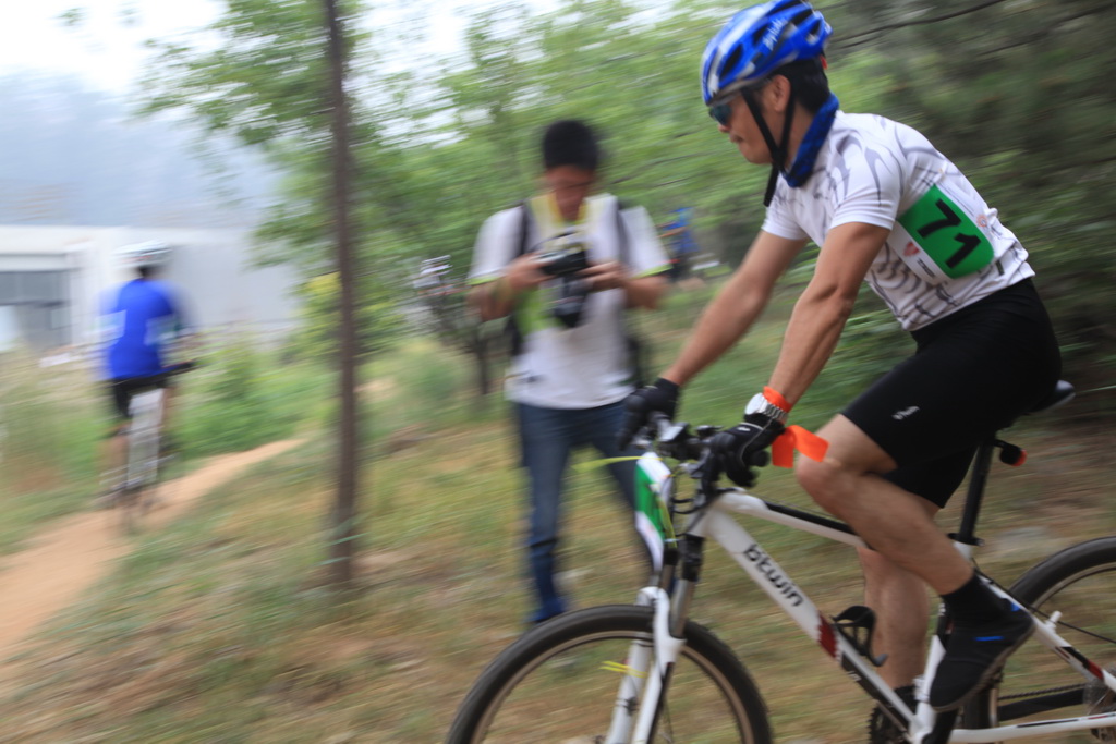 IMG_2954_调整大小.JPG