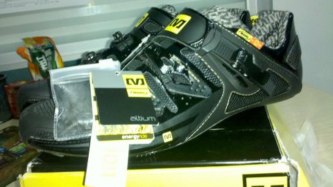 出全新顶级公路锁鞋 Mavic Zxellium Ultimate Road Shoes 黑色 尺码27.5 价钱1900