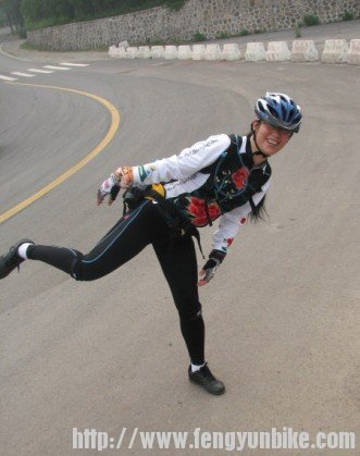 光顾着高兴了，结果在这里被马蜂亲了一口