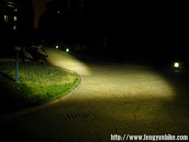 调整大小 鱼眼双灯齐开.JPG