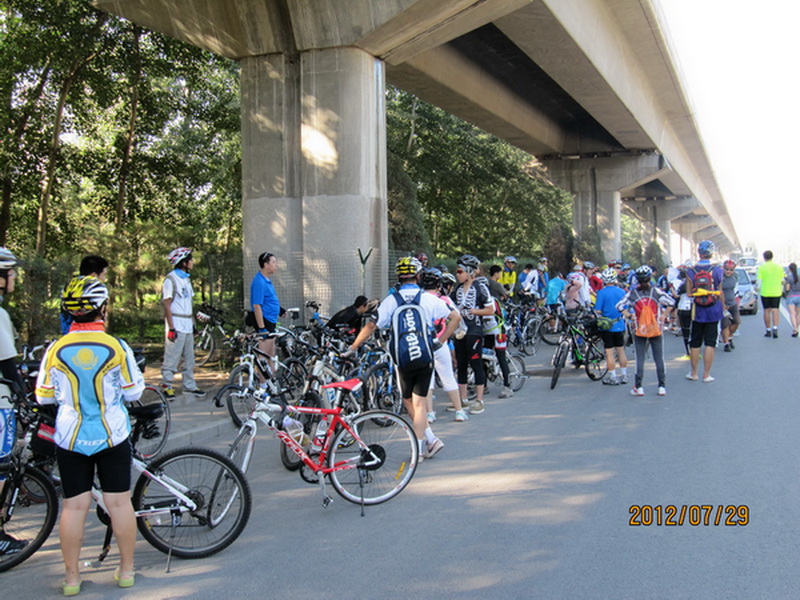 早八点 第二集合点 大山子