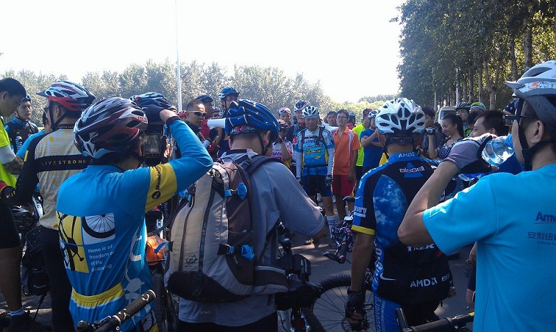 领导的动员宣讲哈