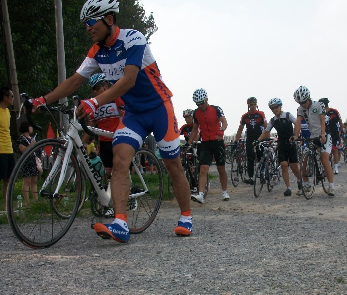 8。5朱通州大运河 准备出发02.jpg