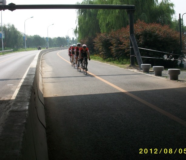 8。5朱通州大运河 公路组.jpg