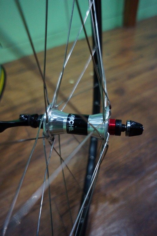 AM TSR-30原车轮组 003.jpg