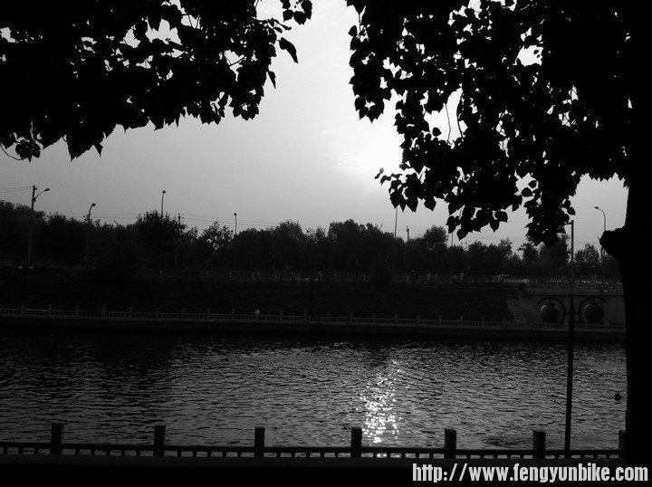 昆明湖东路的清晨