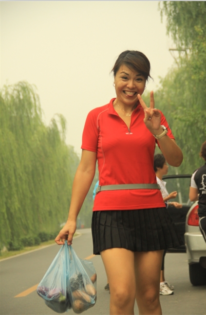 里面全是茄子啊红薯啊 香菇啊 韭菜啊 反正都是素的