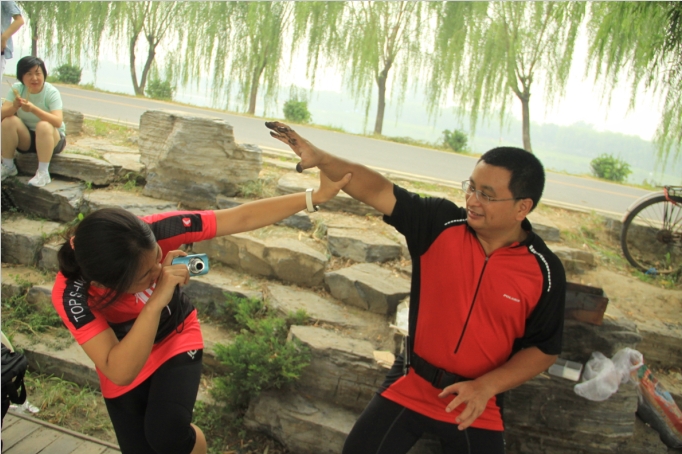 豪大会武功 谁也挡不主 少林龙爪手