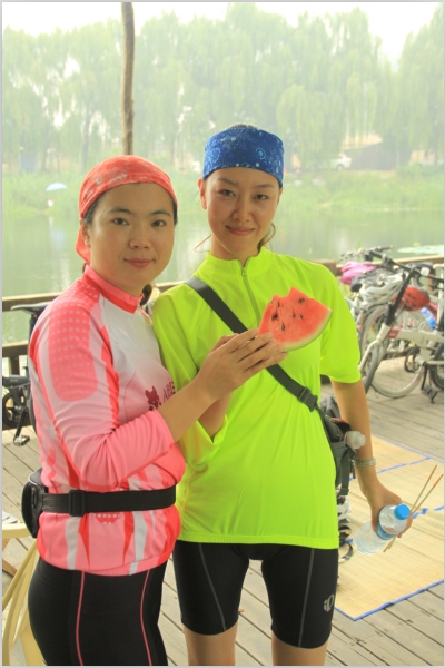 这照出来多艳丽啊