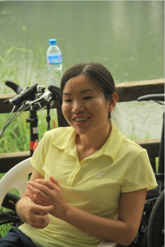 木兰队开始饭后休闲活动 自我介绍