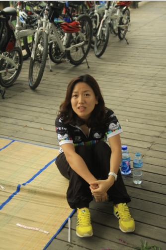 木兰队开始饭后休闲活动 自我介绍