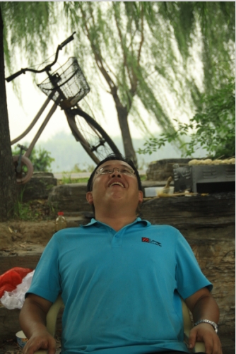 木兰队开始饭后休闲活动 自我介绍（我们腐败团的吃货）