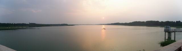 调整大小 100_4736.JPG