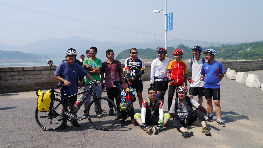 百里画廊 068_调整大小.JPG