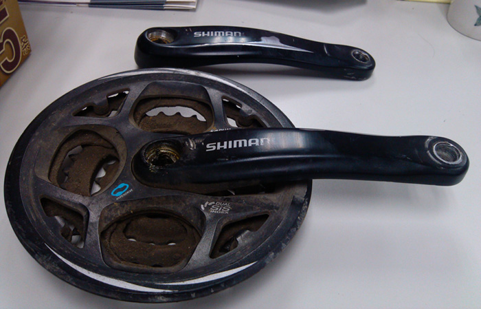 牙盘和曲柄照片