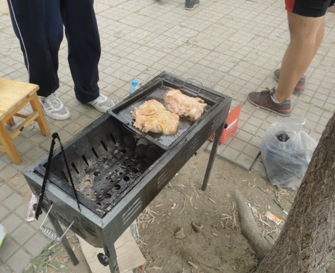 我觉着用转瞬即逝来形容通勤烤的鸡腿一点都不为过！