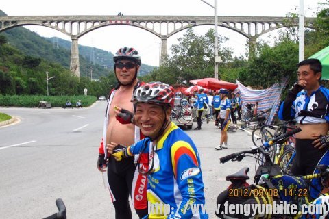 三次来到慕田峪环岛，高兴！！