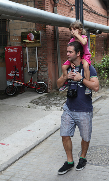 爹都这么累啊！