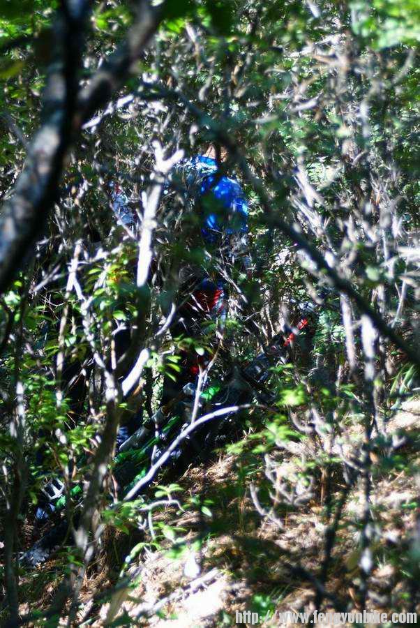 我在开路（破坏）