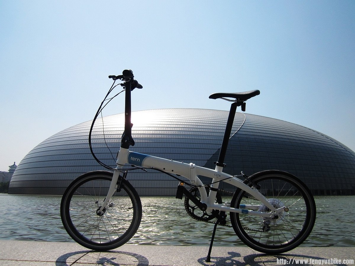 燕鸥飞翔大剧院