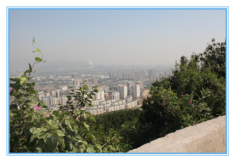 山上哪有山下好下山容易上山难