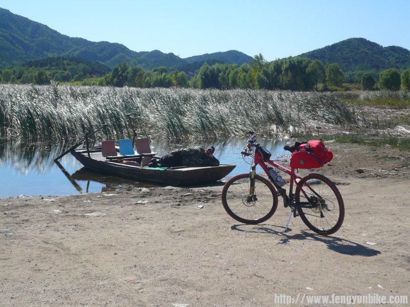 这睡姿，好销魂！