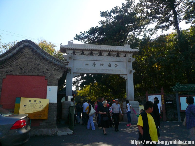 就为这个“破”牌楼，消耗广大骑友多少卡路里？