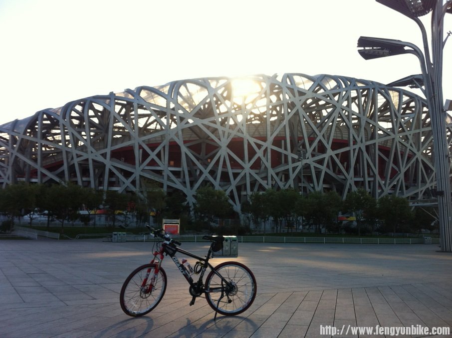 单车和鸟巢的第一次亲密接触
