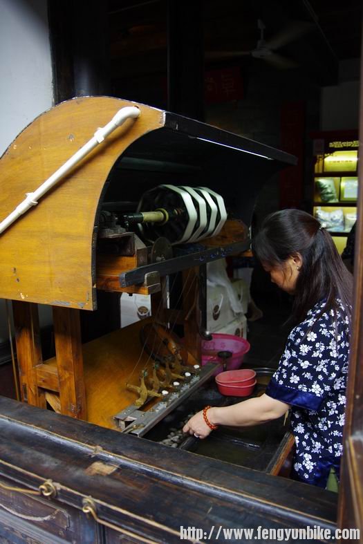 蜀锦的制作过程演示