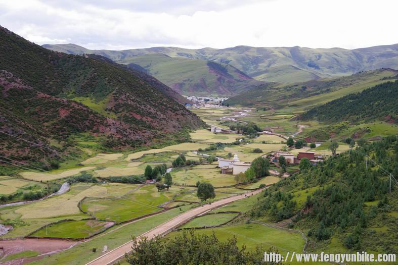 出芒康后的风景