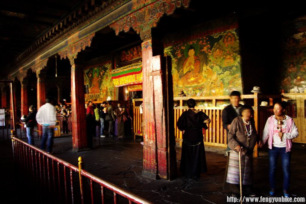 朝圣的人们。。