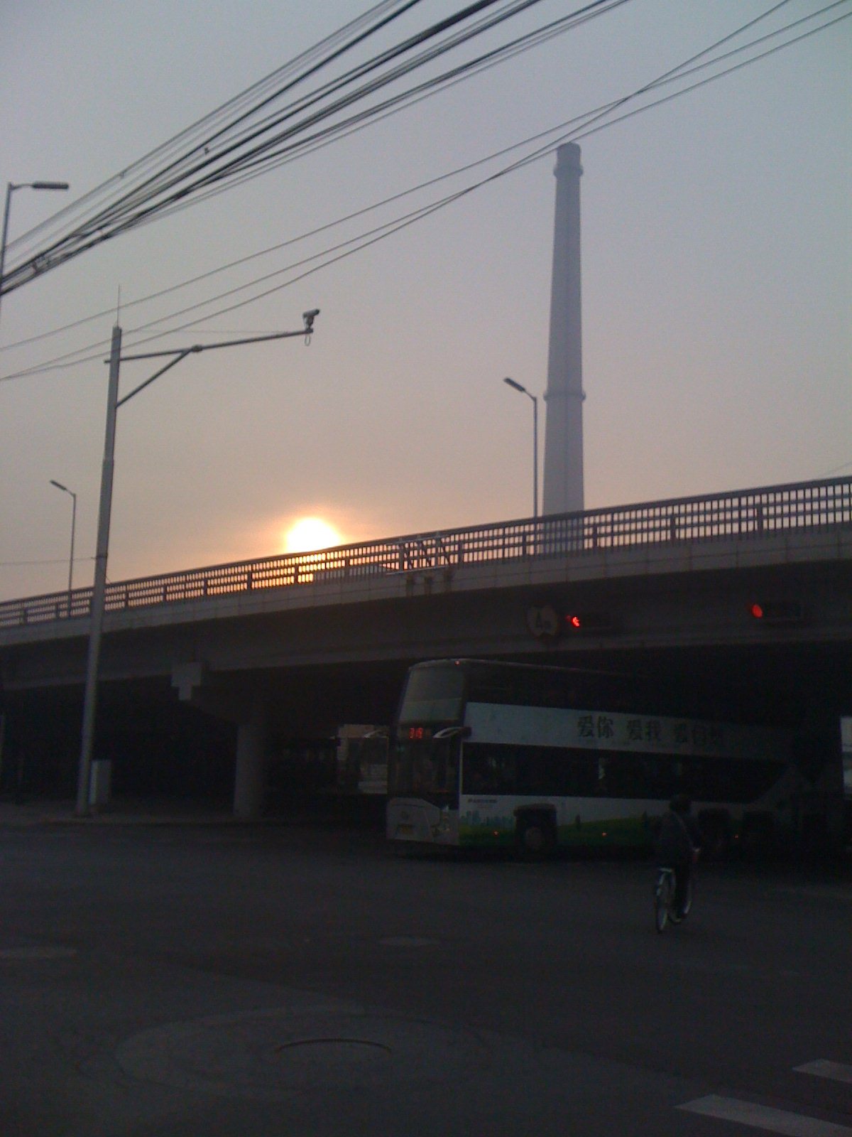 早上白云桥和队友集合