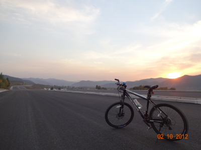 为了忘却的纪念