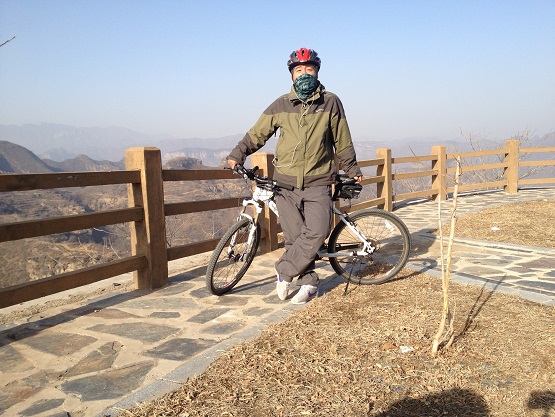 男，未婚，82年出生