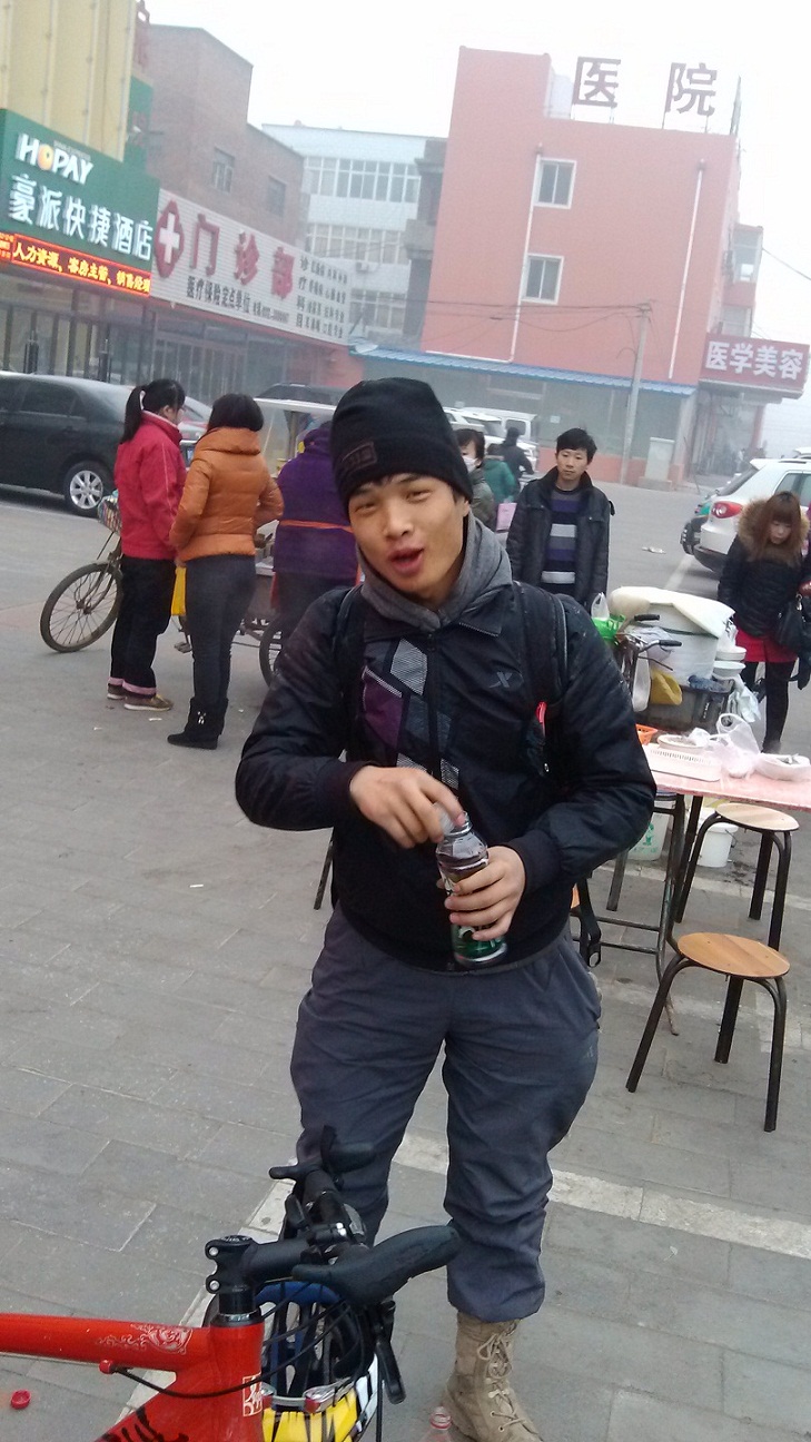 车夫，V12发动机的磊子