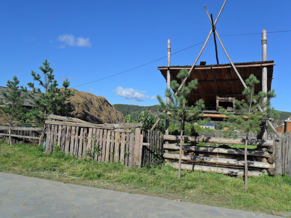 圈养牲畜的地方