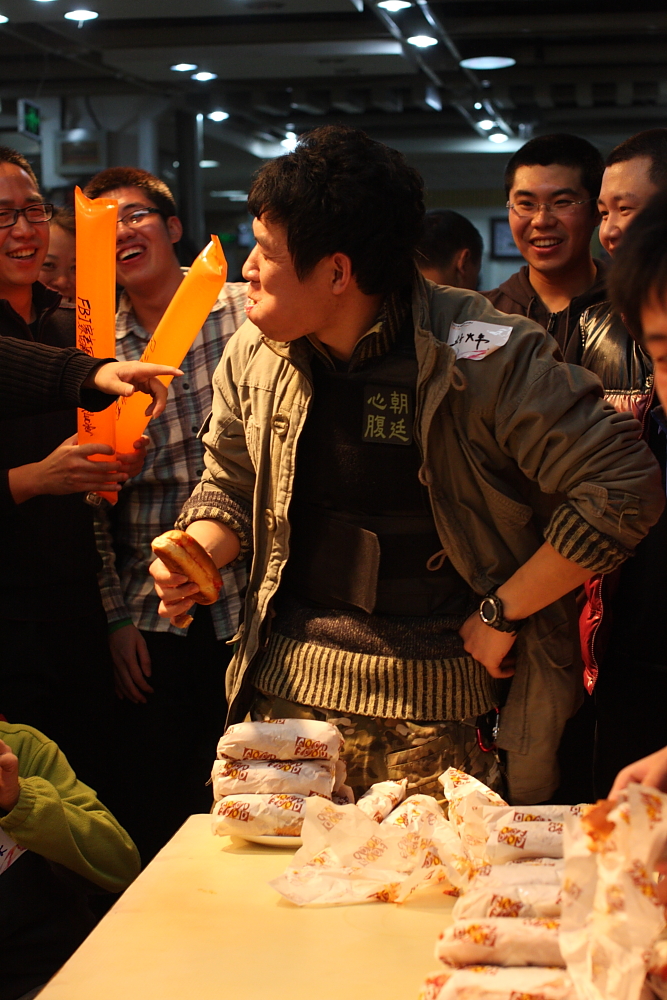 不服不行，你到底服不服