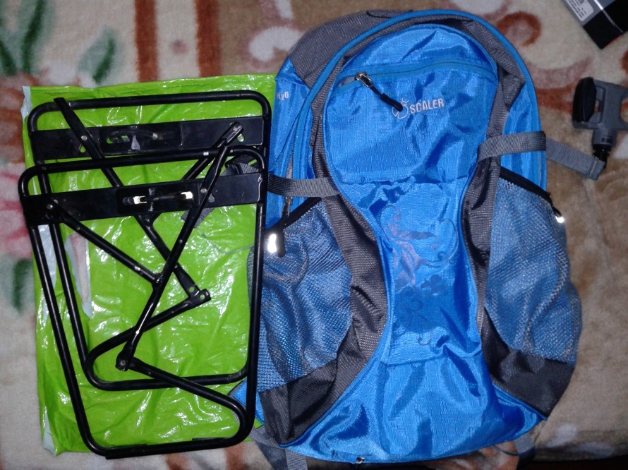 biketo旅行车拆车前货架和scaler Tata 22L背包