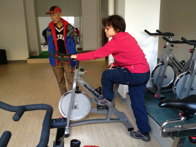 认真听雷公教课