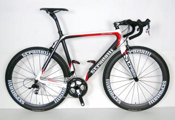 stradalli_trebisacce_red_pro_sram_black_50mm_clinchers_1.jpg