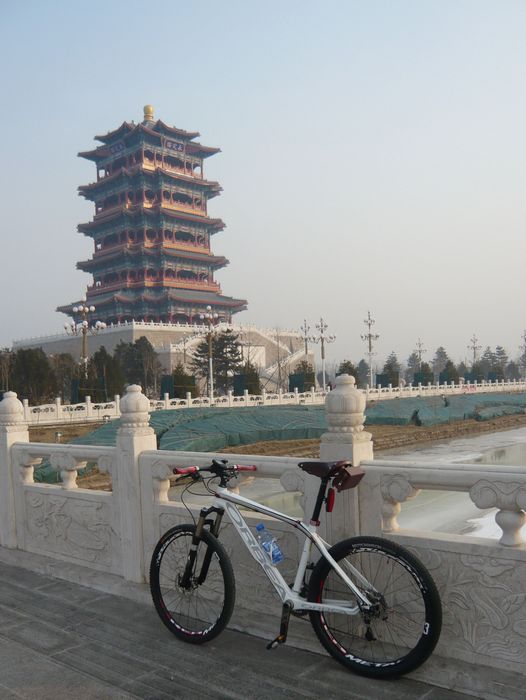 已建好的塔还不让上呢