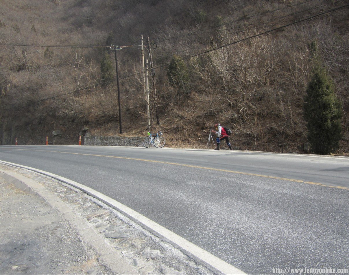 老爷子玩自拍了