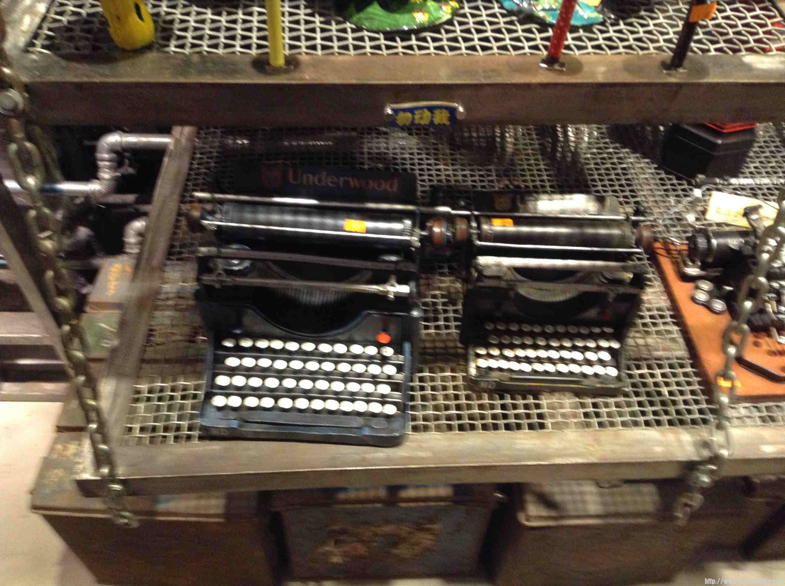 打字机.jpg