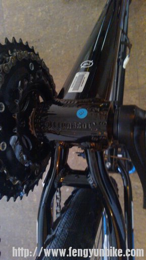 焊接处细节，不得不说TREK的做工非常精细，鱼鳞焊非常漂亮