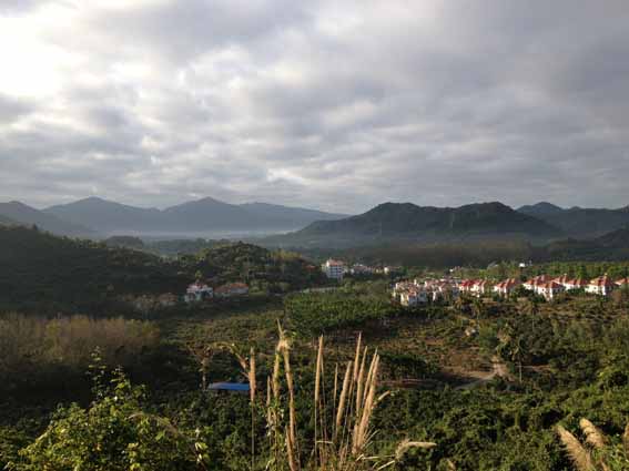 离开三亚，走中线