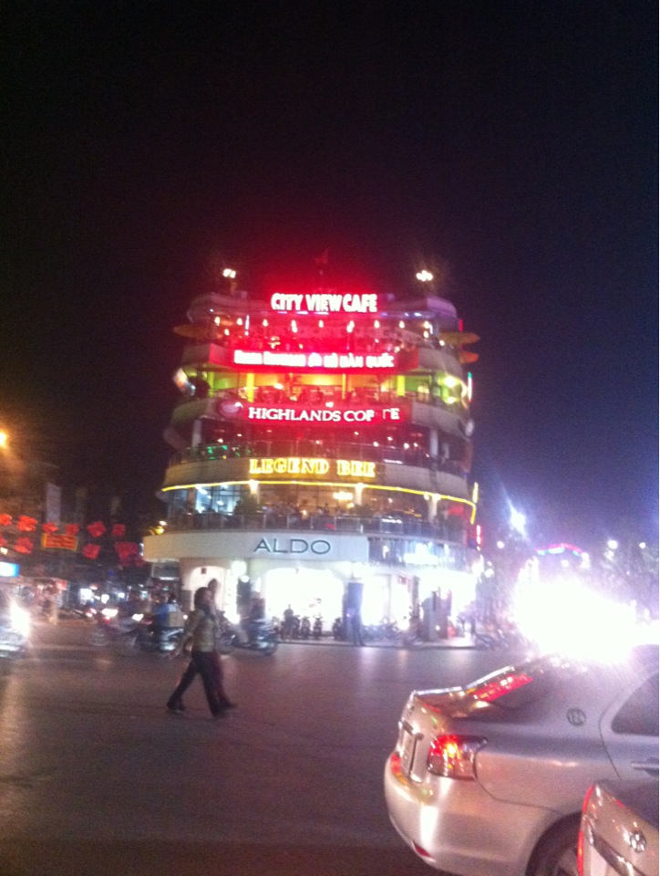 又回到还剑湖商业区了