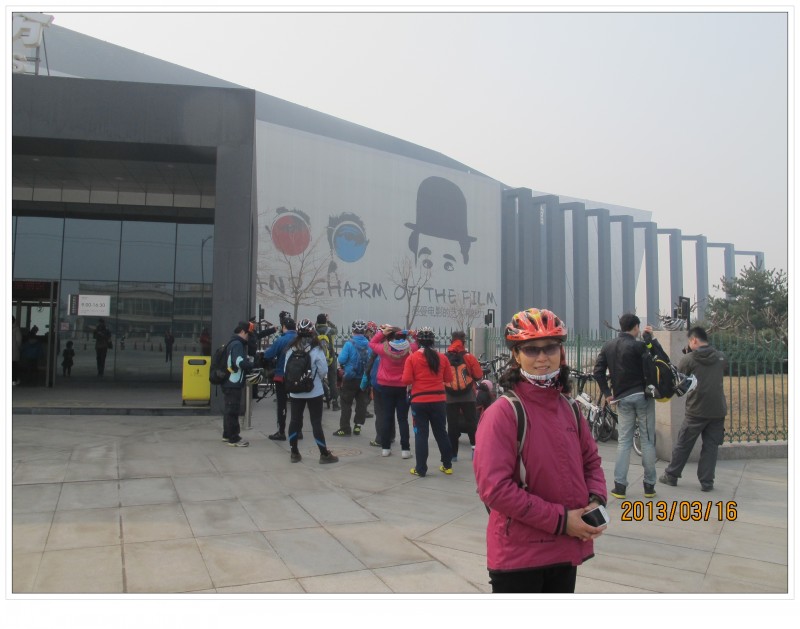 悠悠马姐留影纪念